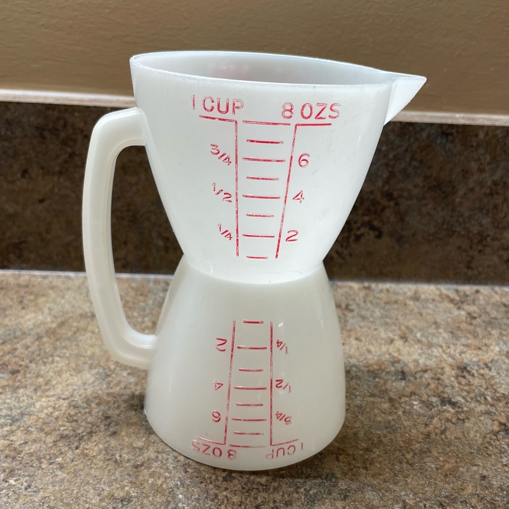 Vintage Tupperware Wet Dry Measuring Cups 860 Twin Double Measure 1 Cup 8 oz
